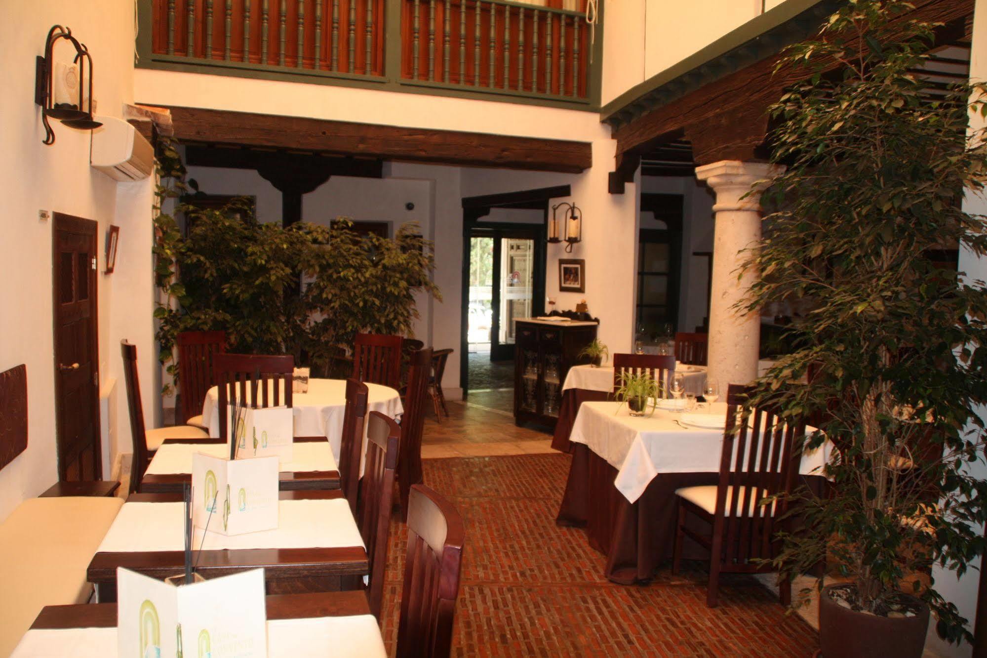 Hotel Spa La Casa Del Convento Chinchón Exterior foto